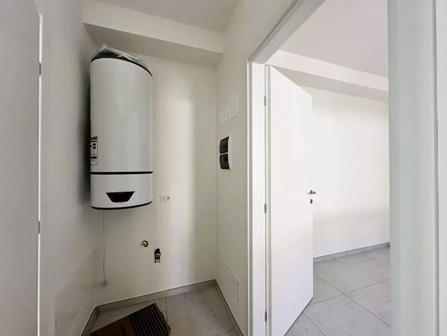 Immagine 8 di Appartamento in vendita  a Rosignano Marittimo