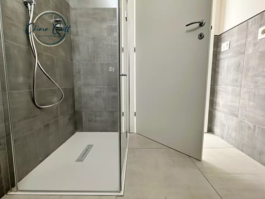 Immagine 8 di Appartamento in vendita  a Rosignano Marittimo