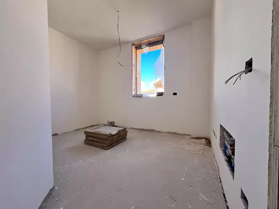 Immagine 15 di Appartamento in vendita  a Rosignano Marittimo