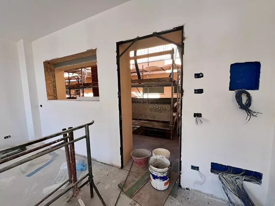 Immagine 5 di Appartamento in vendita  a Rosignano Marittimo