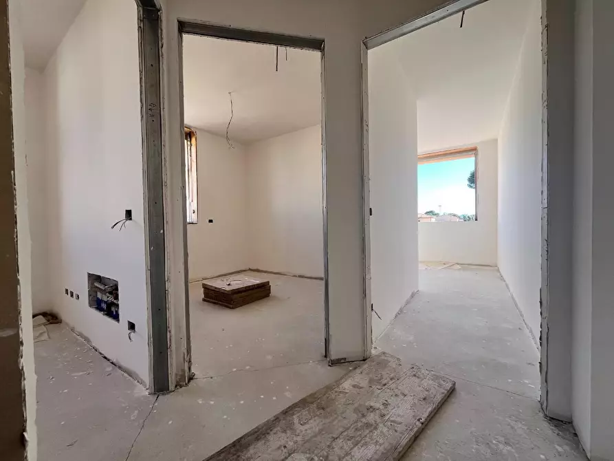 Immagine 9 di Appartamento in vendita  a Rosignano Marittimo