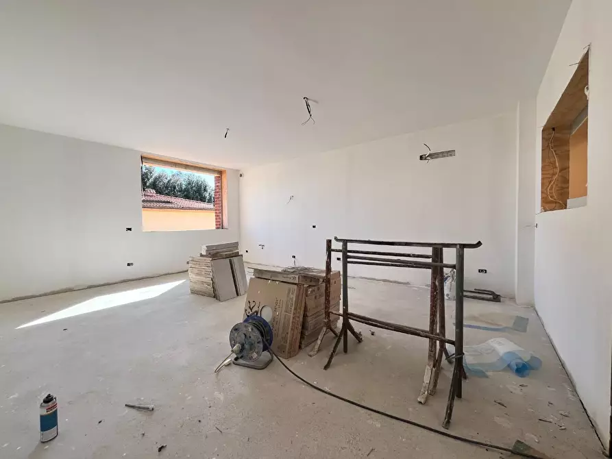 Immagine 3 di Appartamento in vendita  a Rosignano Marittimo