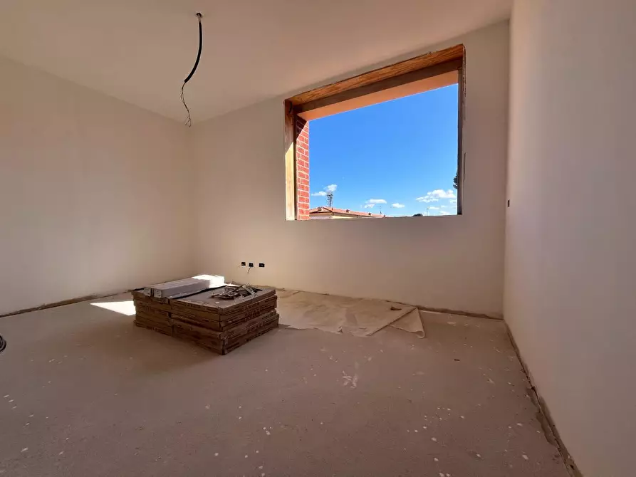 Immagine 12 di Appartamento in vendita  a Rosignano Marittimo