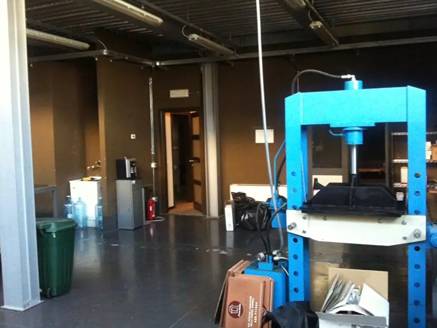 Immagine 22 di Appartamento in vendita  a Cascina