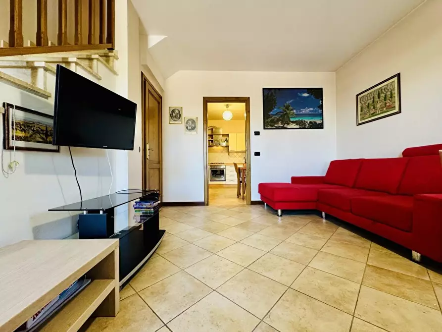 Immagine 4 di Casa semindipendente in vendita  a Camaiore