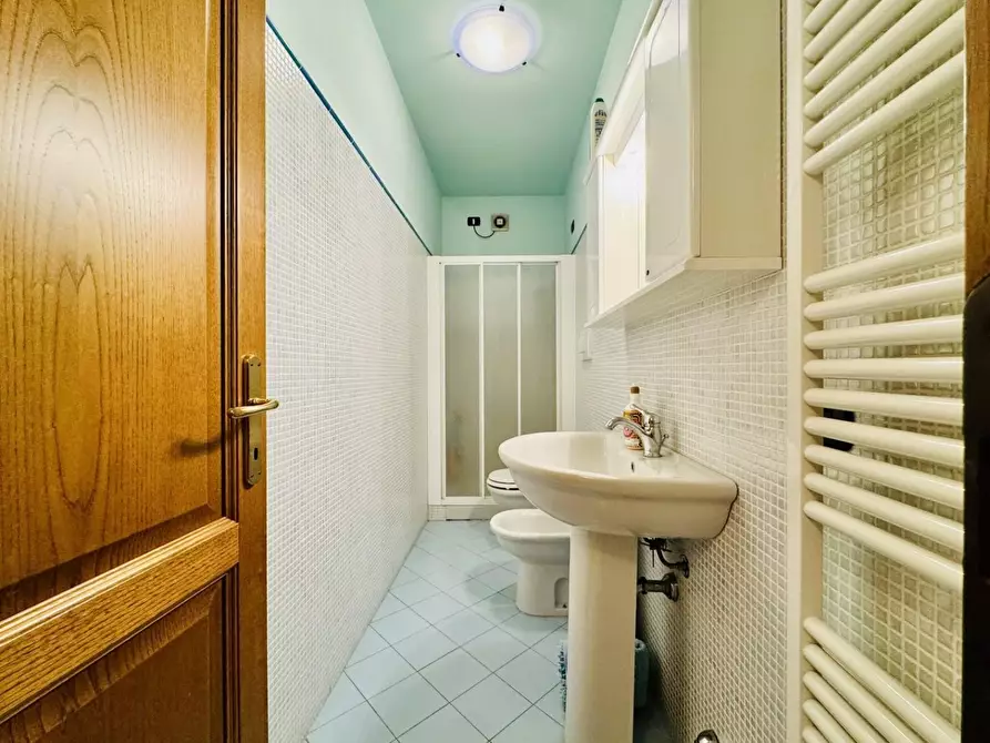 Immagine 11 di Casa semindipendente in vendita  a Camaiore