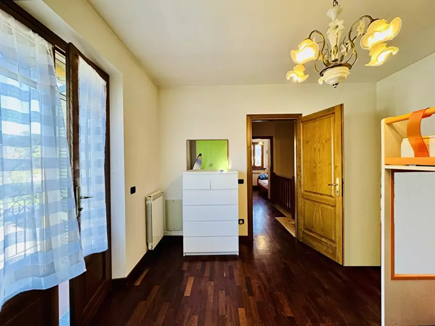 Immagine 39 di Casa semindipendente in vendita  a Camaiore