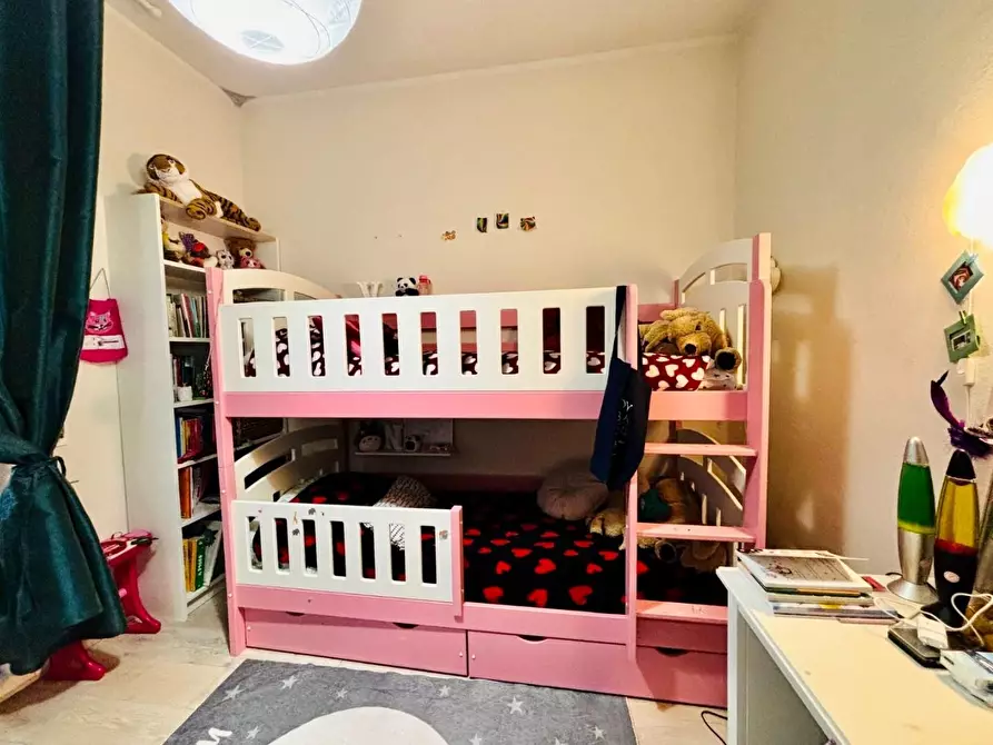 Immagine 13 di Appartamento in vendita  a Pontedera