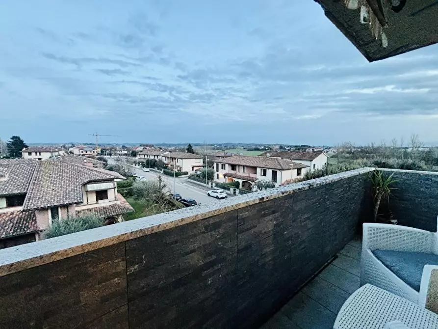 Immagine 19 di Appartamento in vendita  a Pontedera