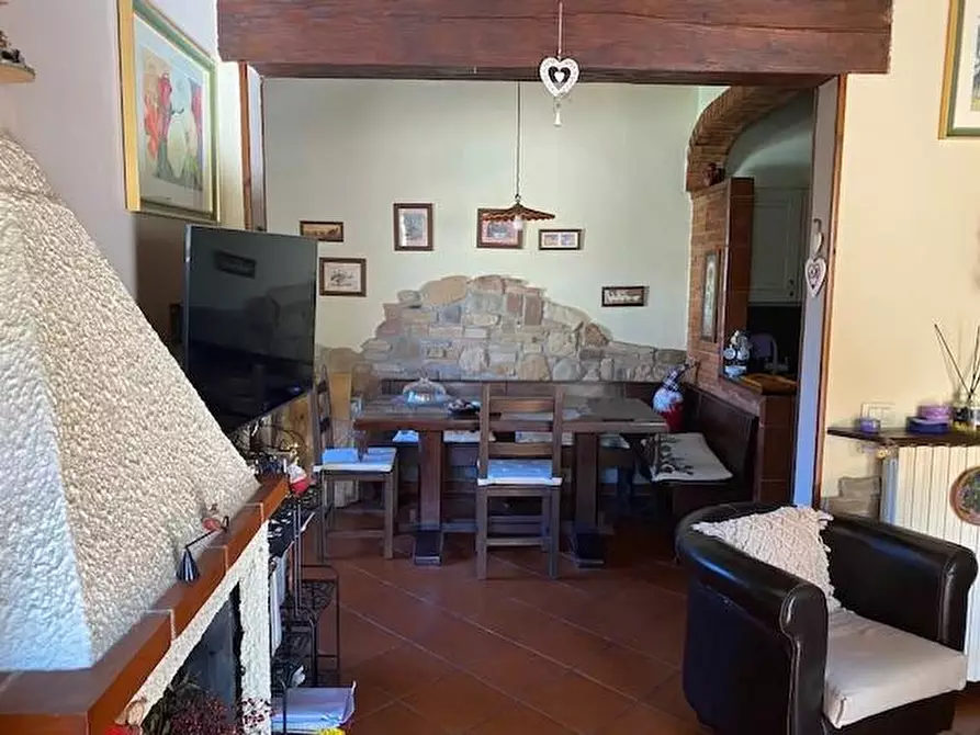 Immagine 9 di Terratetto in vendita  a San Giuliano Terme