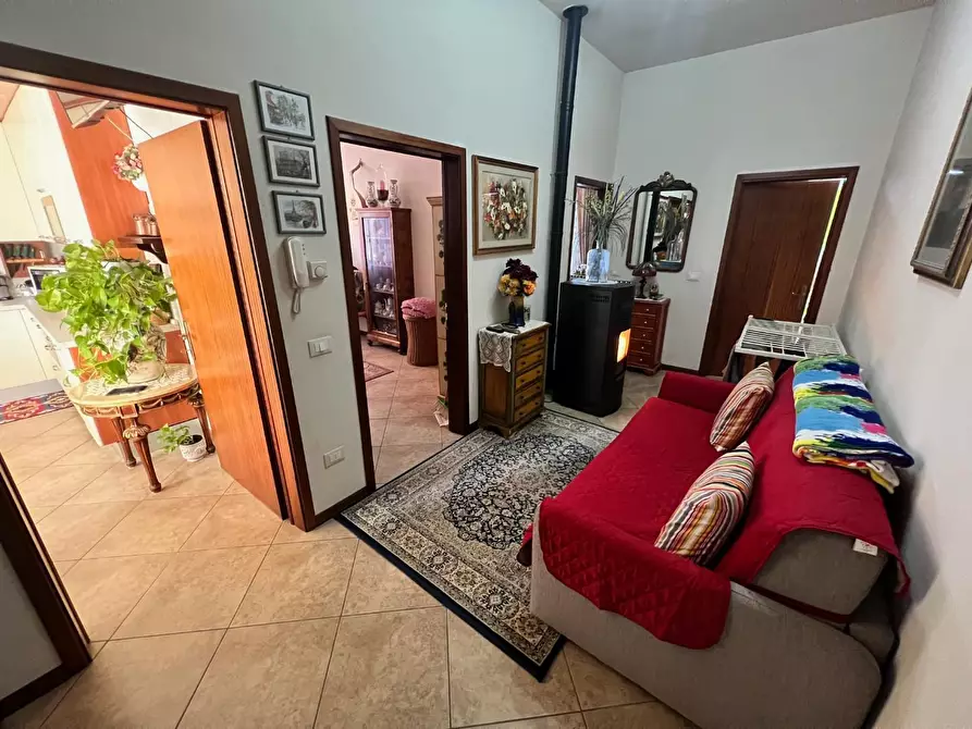 Immagine 26 di Appartamento in vendita  a Empoli