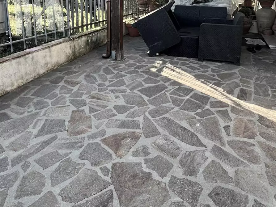 Immagine 2 di Appartamento in vendita  a Empoli