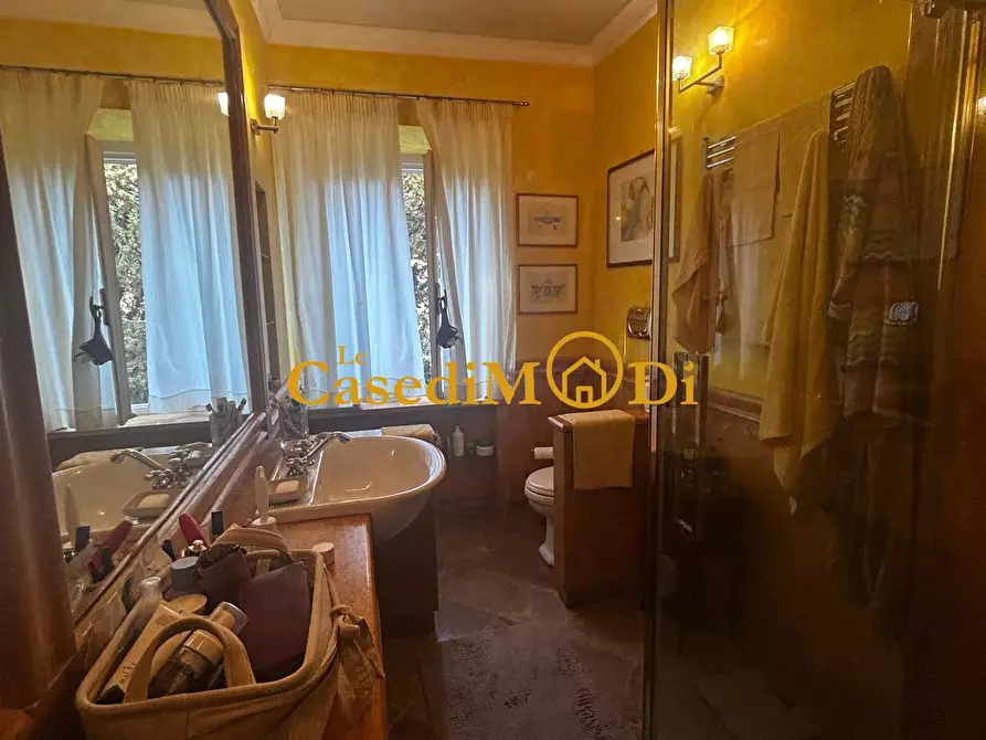 Immagine 31 di Porzione di casa in vendita  a Livorno