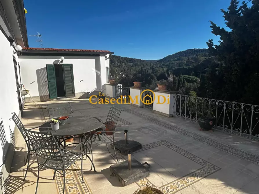 Immagine 7 di Porzione di casa in vendita  a Livorno