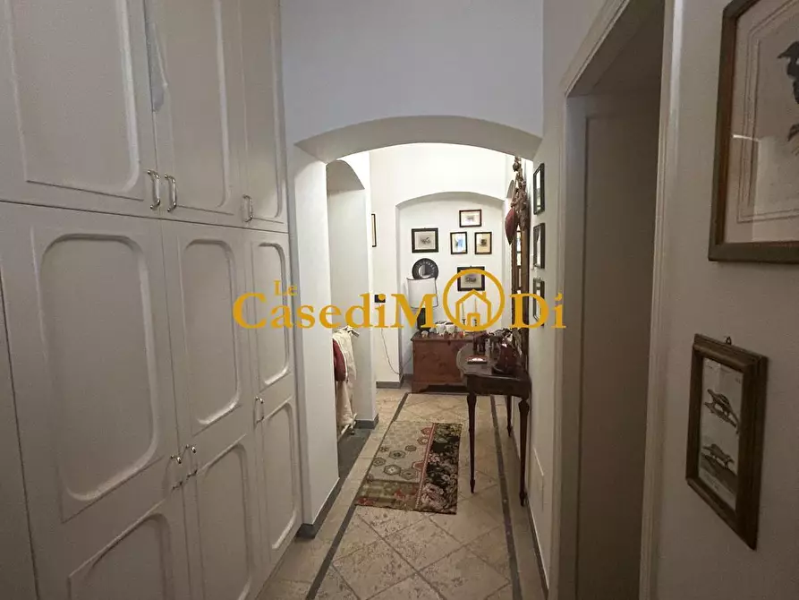 Immagine 32 di Porzione di casa in vendita  a Livorno