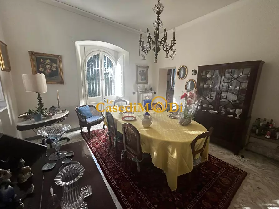 Immagine 57 di Porzione di casa in vendita  a Livorno