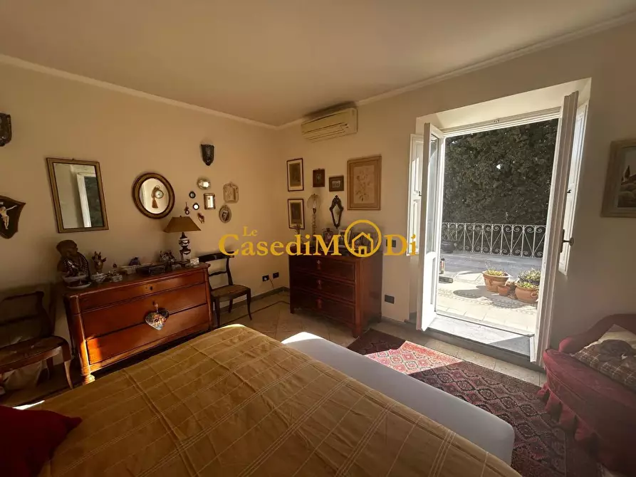 Immagine 25 di Porzione di casa in vendita  a Livorno