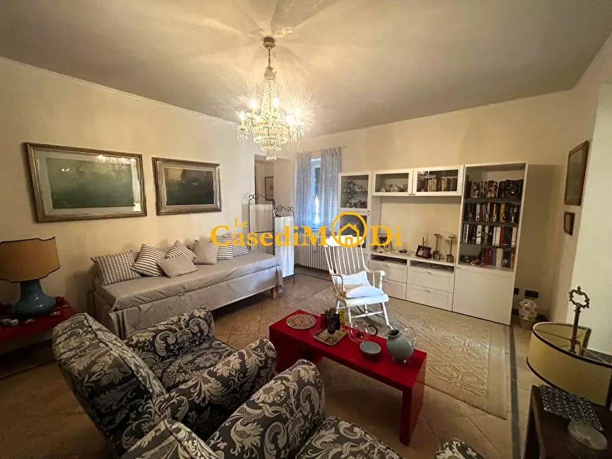 Immagine 11 di Porzione di casa in vendita  a Livorno