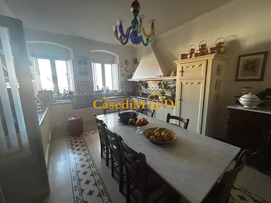 Immagine 38 di Porzione di casa in vendita  a Livorno