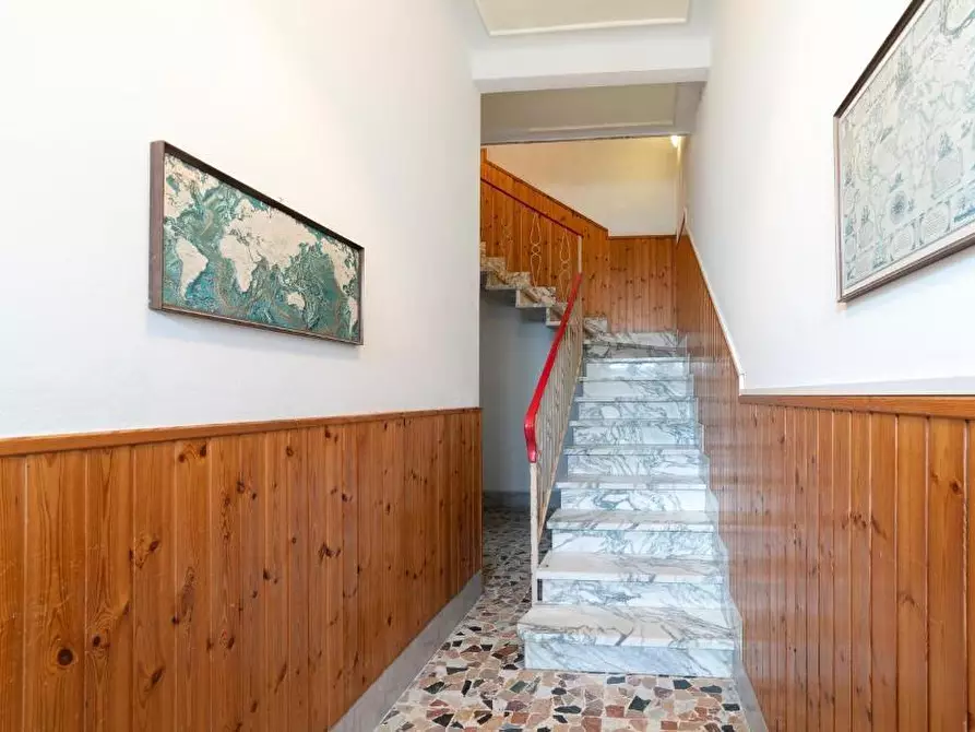 Immagine 6 di Appartamento in affitto  a Camaiore