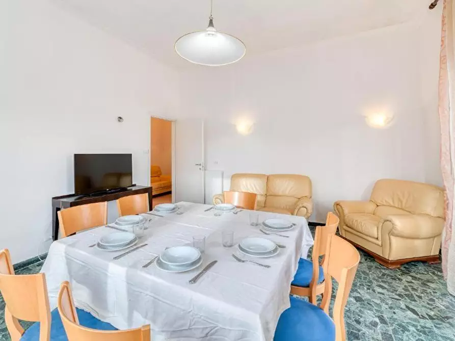 Immagine 7 di Appartamento in affitto  a Camaiore