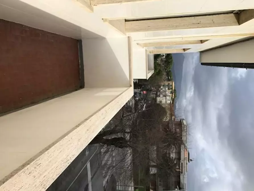 Immagine 21 di Appartamento in affitto  a Camaiore