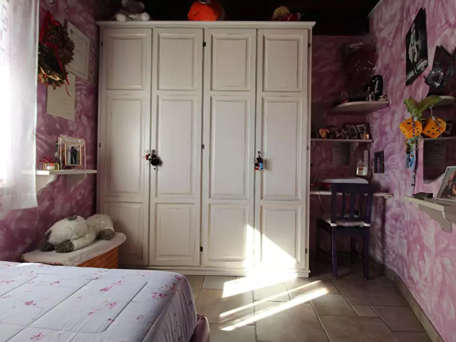 Immagine 19 di Casa indipendente in vendita  a Poggibonsi