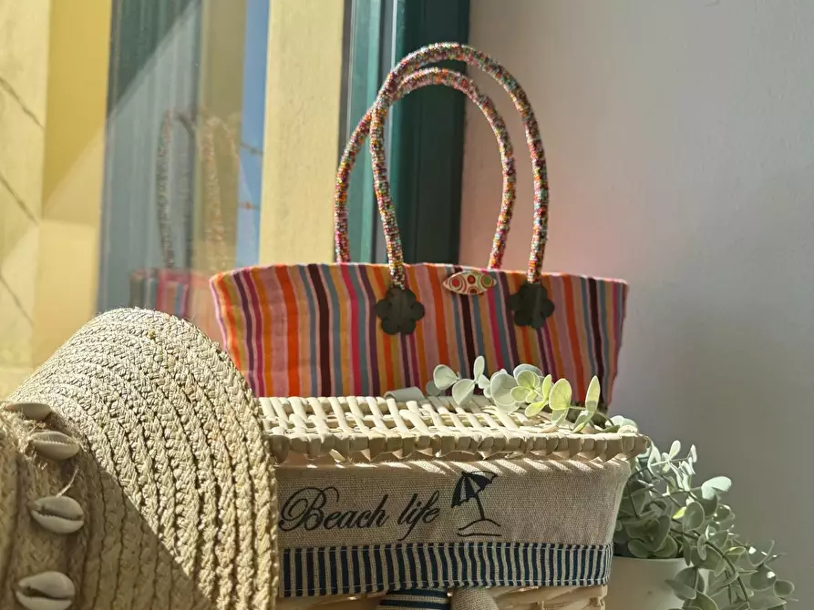 Immagine 25 di Villetta a schiera in vendita  a Viareggio