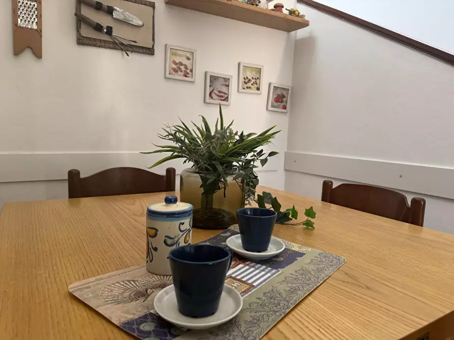 Immagine 11 di Villetta a schiera in vendita  a Viareggio