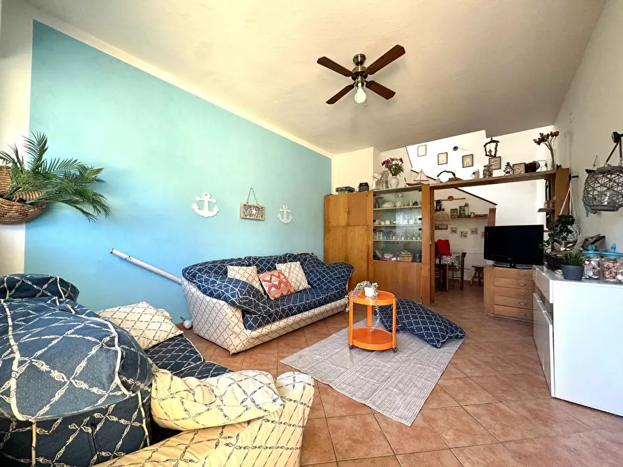 Immagine 3 di Villetta a schiera in vendita  a Viareggio