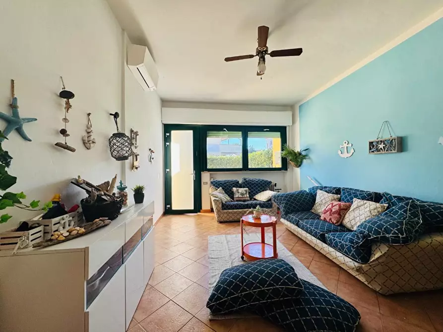 Immagine 48 di Villetta a schiera in vendita  a Viareggio