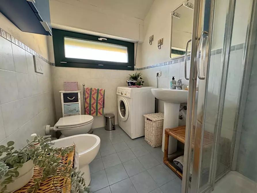 Immagine 30 di Villetta a schiera in vendita  a Viareggio