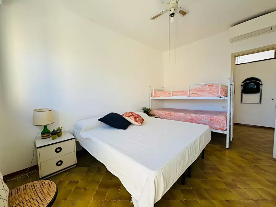 Immagine 40 di Villetta a schiera in vendita  a Viareggio