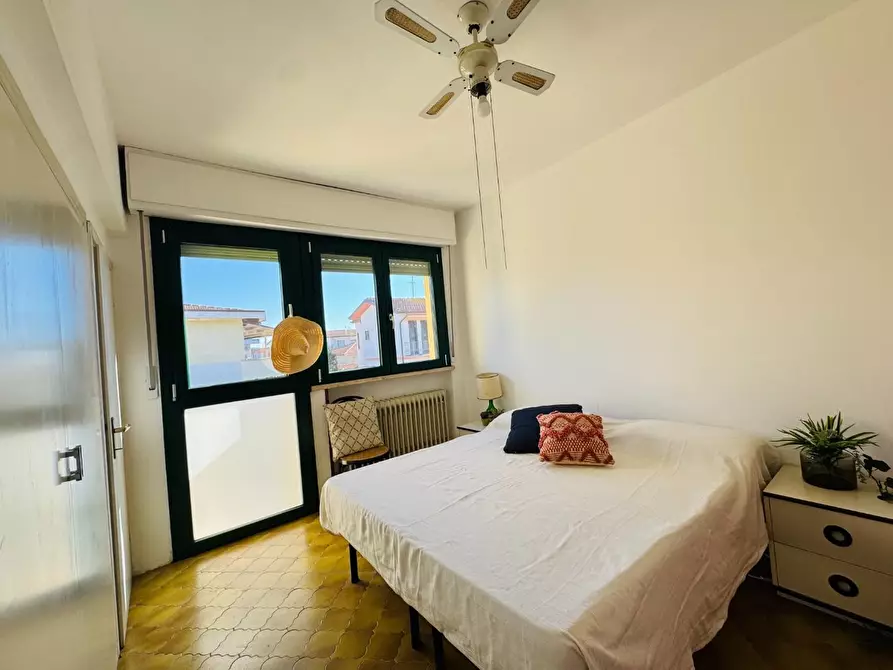 Immagine 39 di Villetta a schiera in vendita  a Viareggio