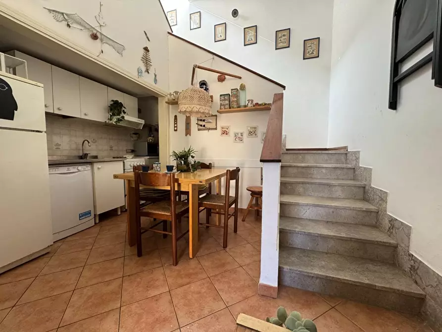 Immagine 8 di Villetta a schiera in vendita  a Viareggio