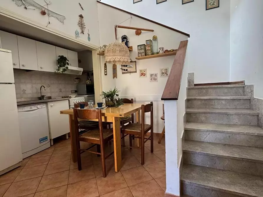 Immagine 9 di Villetta a schiera in vendita  a Viareggio