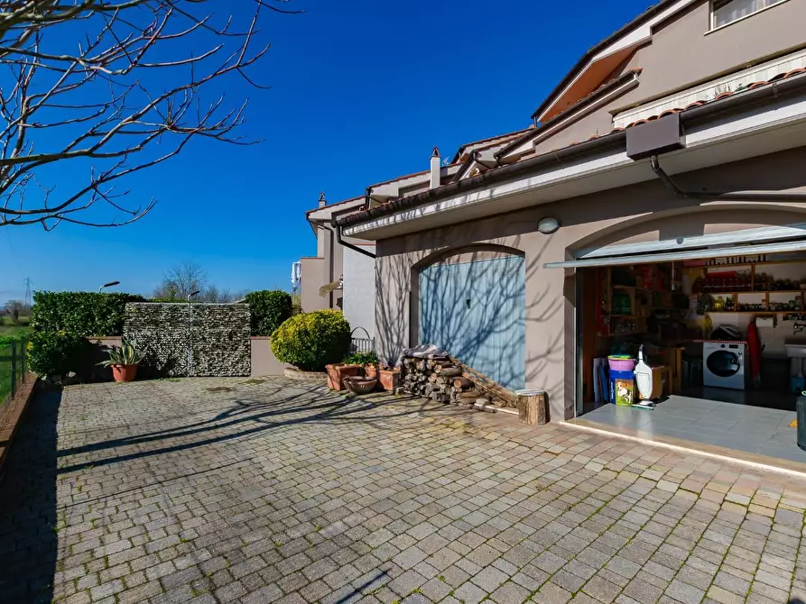 Immagine 31 di Appartamento in vendita  a Calcinaia