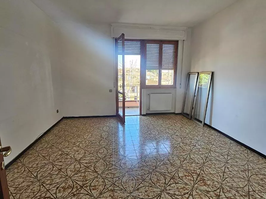 Immagine 2 di Appartamento in vendita  a Collesalvetti