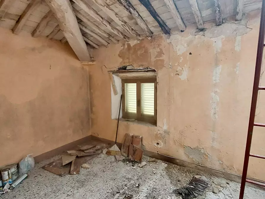 Immagine 25 di Terratetto in vendita  a Massarosa