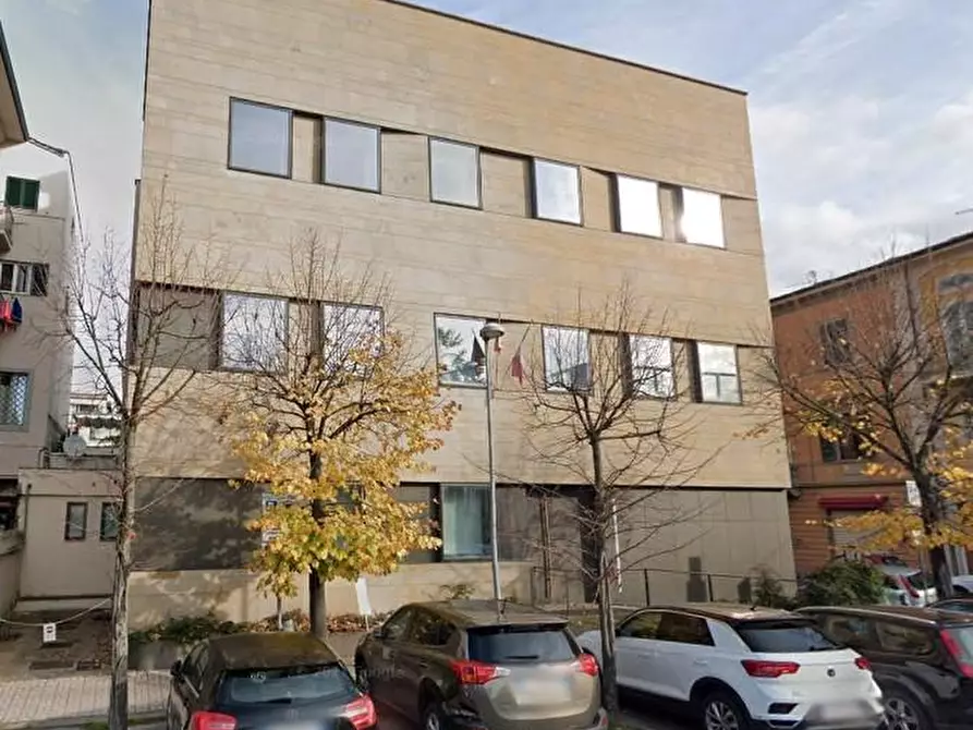 Immagine 3 di Ufficio in vendita  a Pontedera