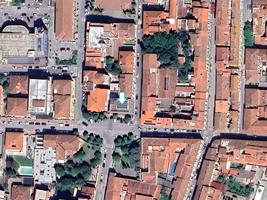 Immagine 4 di Ufficio in vendita  a Pontedera