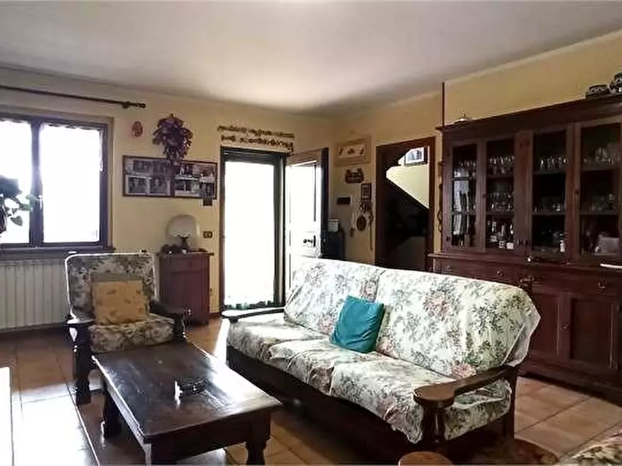 Immagine 12 di Villetta a schiera in vendita  a Pistoia