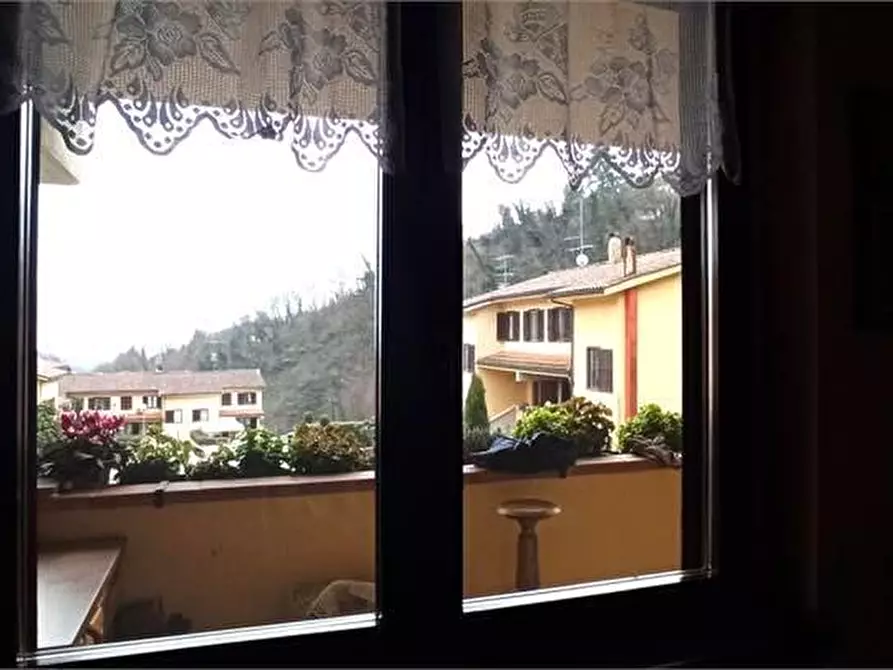 Immagine 19 di Villetta a schiera in vendita  a Pistoia