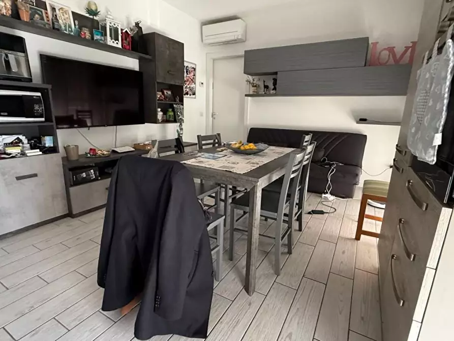 Immagine 21 di Appartamento in vendita  a Viareggio