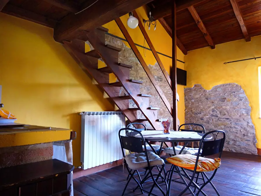 Immagine 32 di Casa colonica in vendita  a Fivizzano