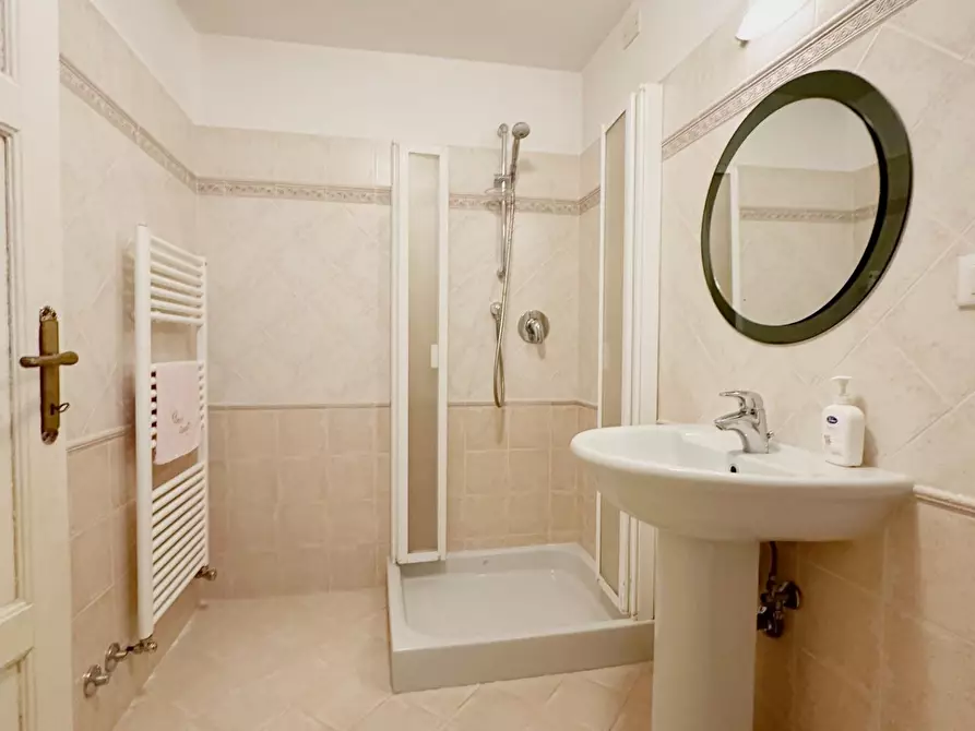 Immagine 9 di Terratetto in vendita  a Lucca