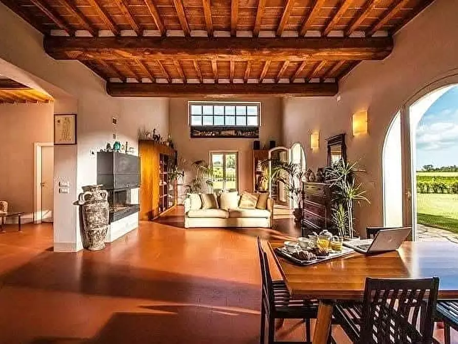 Immagine 2 di Rustico / casale in vendita  a San Giuliano Terme