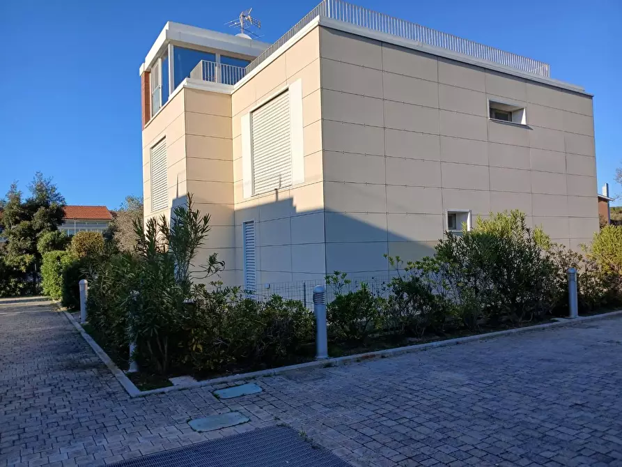 Immagine 40 di Appartamento in vendita  a Pisa