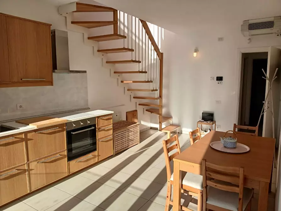 Immagine 7 di Appartamento in vendita  a Pisa