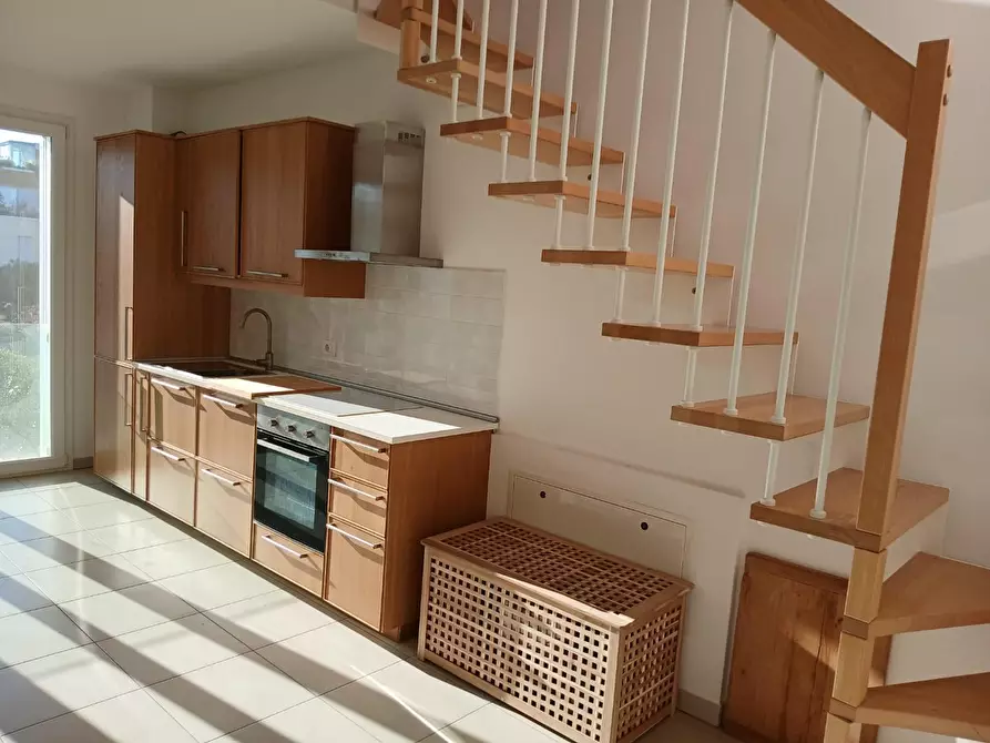 Immagine 1 di Appartamento in vendita  a Pisa